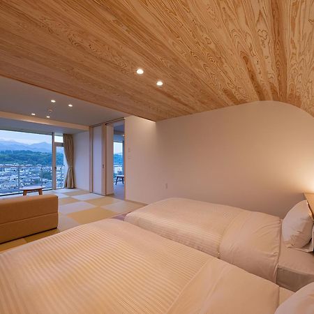 Mikuma Hotel Хіта Екстер'єр фото
